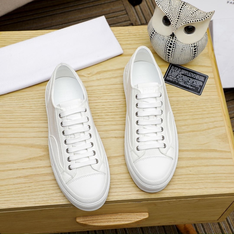 Givenchy Sneakers